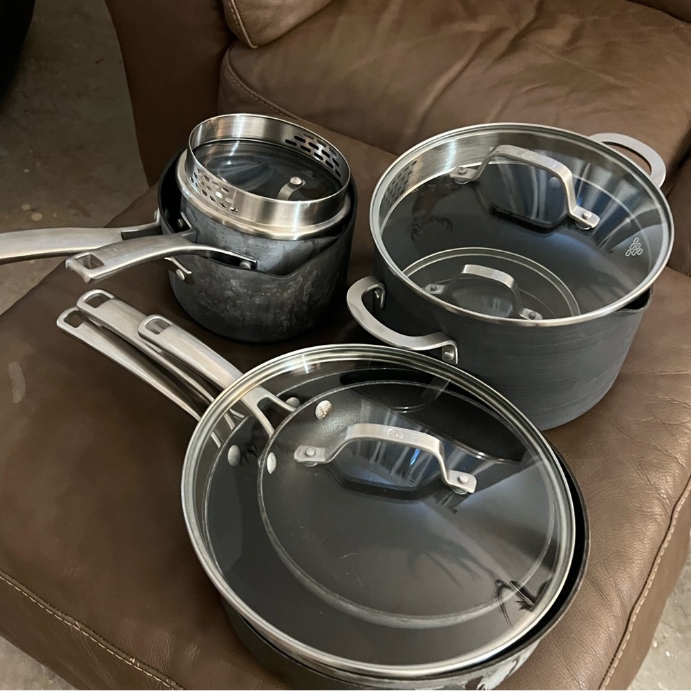 Calphalon pots and pan set